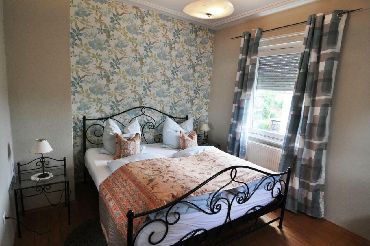 Villa Lamba Gastezimmer Lorch Bagian luar foto