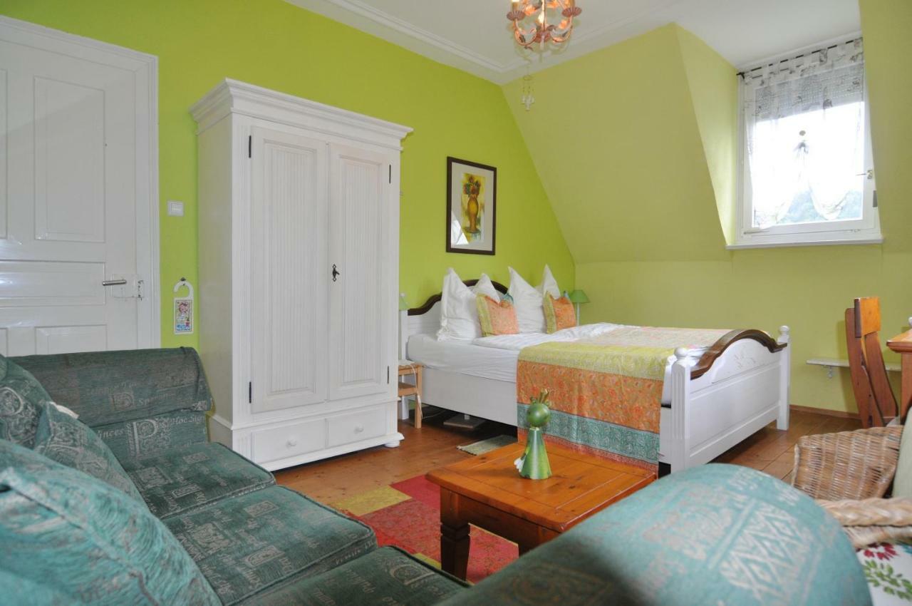 Villa Lamba Gastezimmer Lorch Bagian luar foto